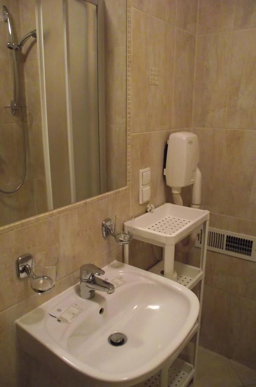 Villa Del Arte Bed & Breakfast Wadowice Buitenkant foto