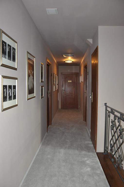 Villa Del Arte Bed & Breakfast Wadowice Buitenkant foto