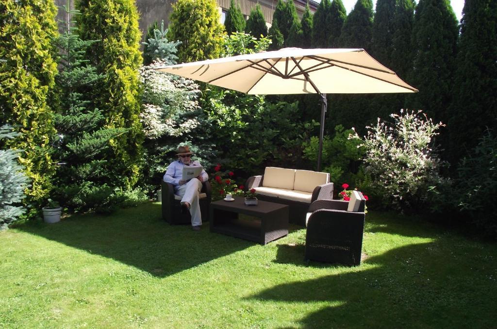 Villa Del Arte Bed & Breakfast Wadowice Buitenkant foto
