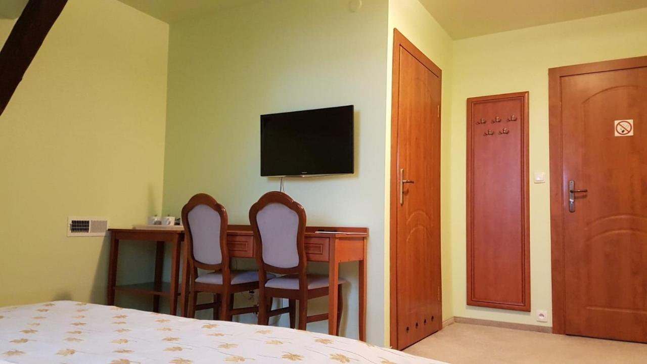 Villa Del Arte Bed & Breakfast Wadowice Buitenkant foto
